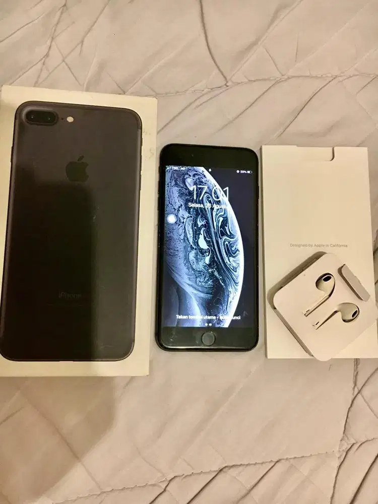 hp second murah iPhone 7 plus 128 GB inter all op Fullset