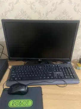 Layar monitor PC 19inch LG