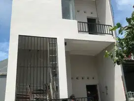 Dijual Rumah Kost Baru Tingkat 2 Lantai Siap Pakai Daerah Medoho, Smrg