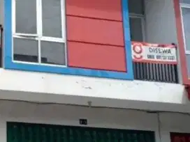 Depan Ladiva Menganti Gresik, Nol Jalan Raya Sebelah Salon Yong Fuk