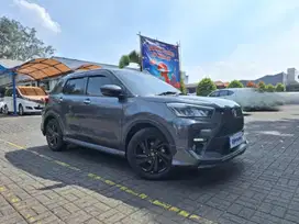 PAJAK PANJANG - TOYOTA RAIZE 1.0 GR SPORT ONE TONE MATIC 2024