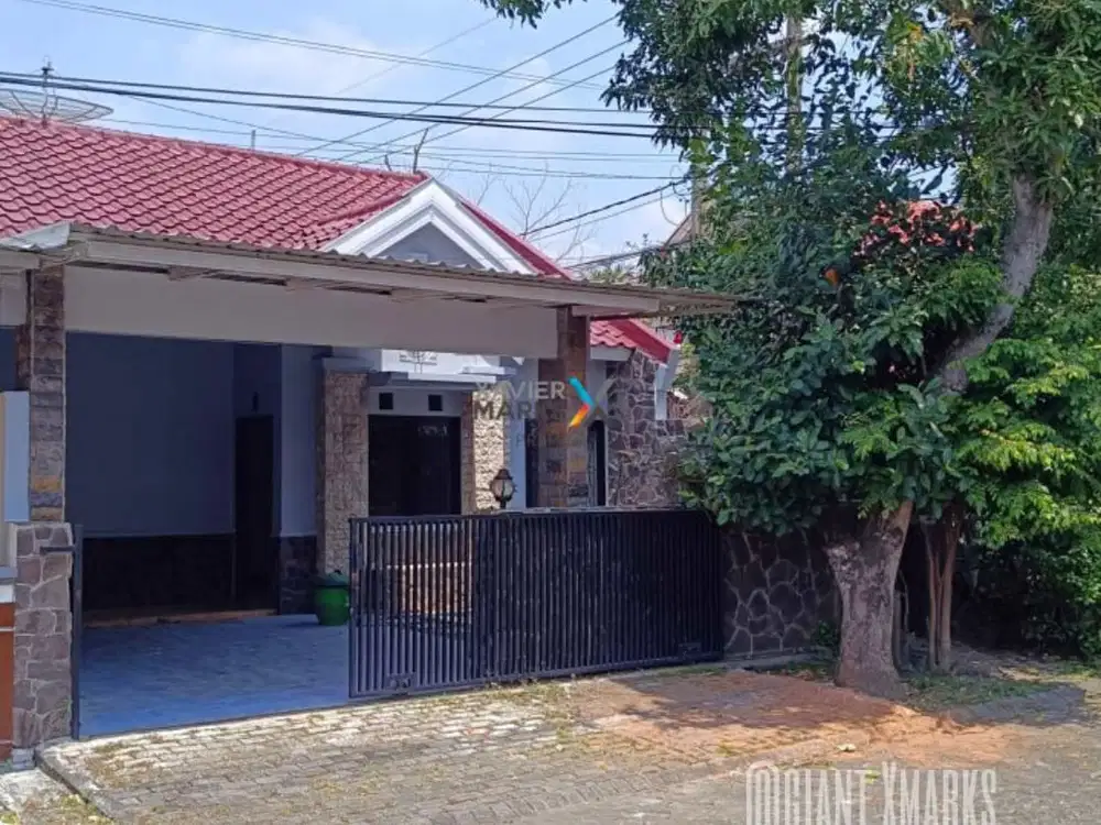 Jual Murah Rumah dekat Superindo & RS Persada di PBI Araya Malang