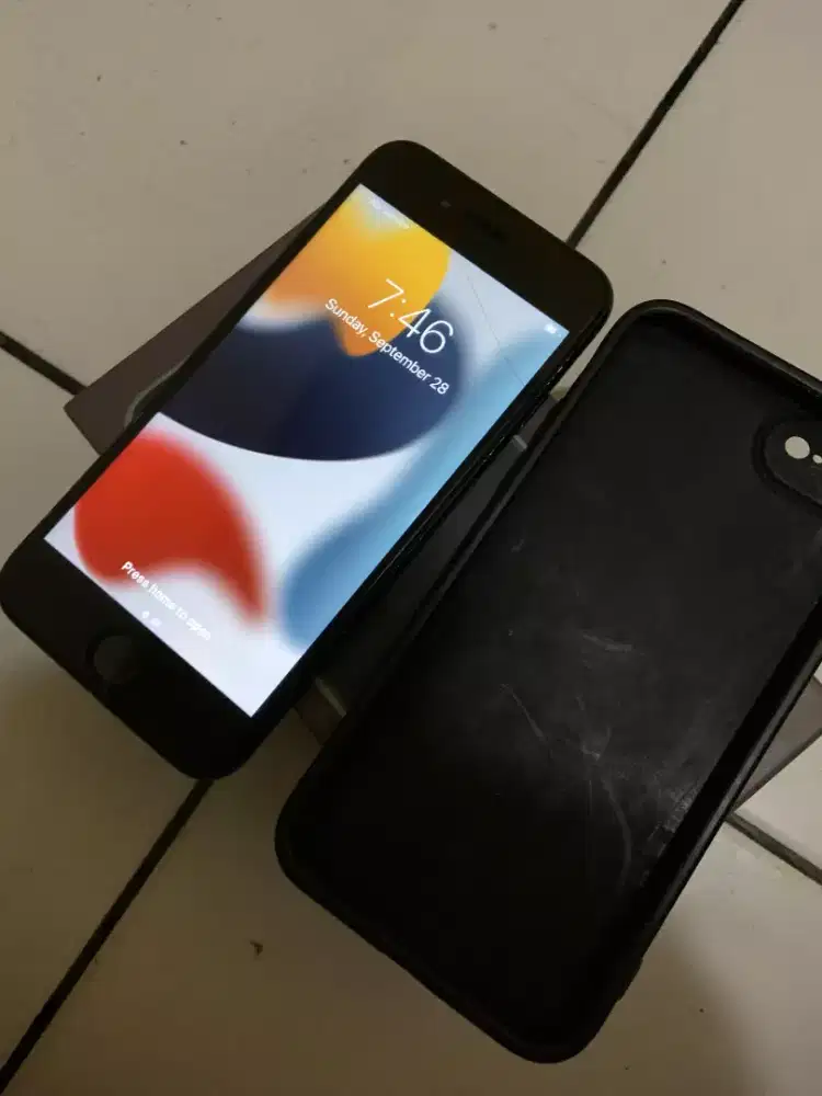 IPHONE 7 32gb Mulus