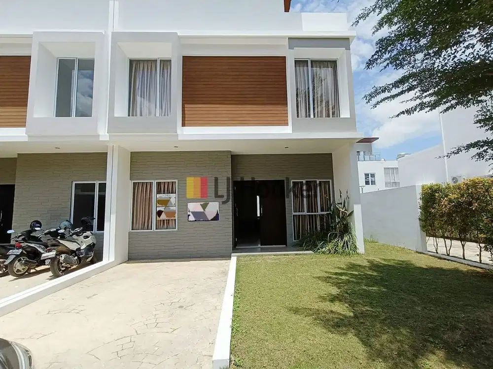 Dijual Murah Rumah di Perumahan Azure Bay I Bengkong Batam