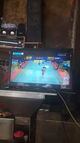 Tv Sharp murah meriah