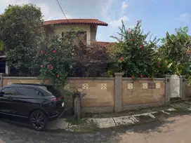 Rumah Modern Nyaman di Komplek Bumi Harapan Permai Kramat Jati Tmii