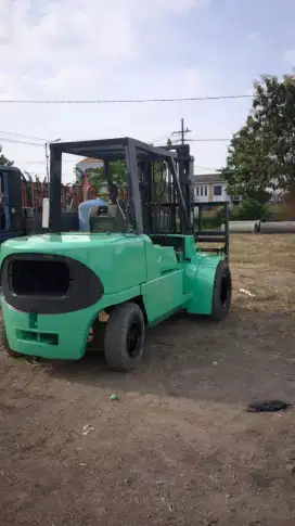 Forklift mitsubishi 5 ton
