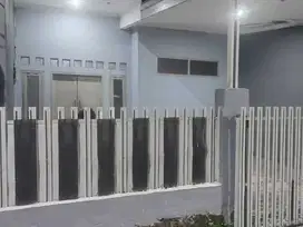 Dijual Rumah 1lt SHM Baru Renov di Pulogebang Permai Jakarta Timur