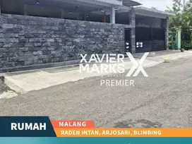 Rumah Luas Bisa Untuk Bisnis Atau Huni di Raden Intan Blimbing Malang