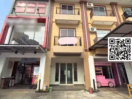 Sewa Ruko 3 Lantai Kembangan Utara – Strategis Dekat RS & Mall, 200 m²