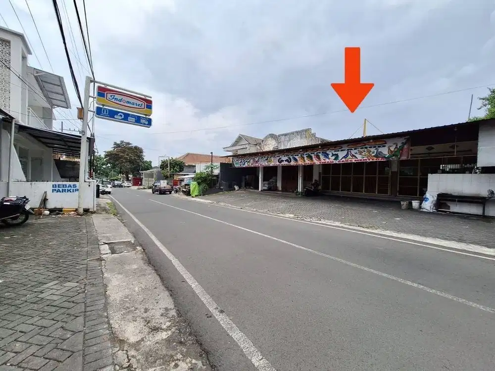 Dijual Rumah Usaha Termurah Poros Jalan Candi Mendut Malang