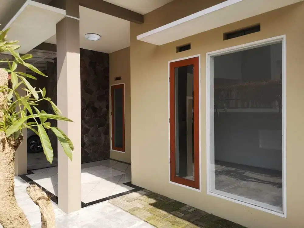 Dijual Rumah di Lembah Permai Hanjuang Cimahi, Bagus Posisi Hook