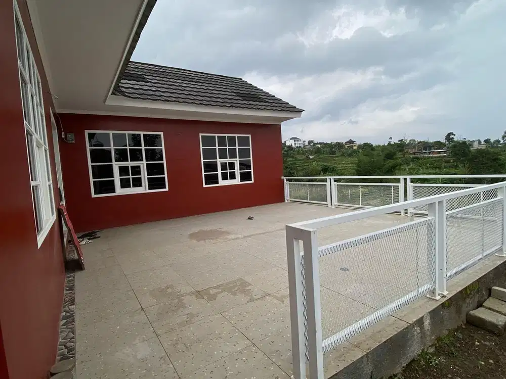 Jual Rumah dan tanah Di Pamoyanan Ciuyah Bandung Barat 2 Sertifikat
