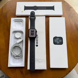 Apple Watcg SE ( Gen 2 ) 44mm Midnight Black Garansi iBox 2 Bulan lagi