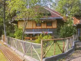 Dijual Rumah Villa Suasana Klasik & Unik di Nagrak Subang