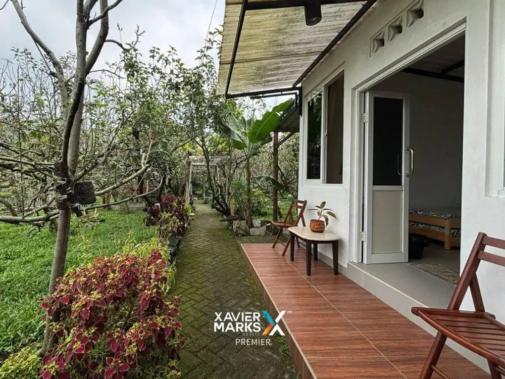 V1 Dijual Cepat BU Villa Kebun Hook Luas Nyaman di Tulungrejo Batu