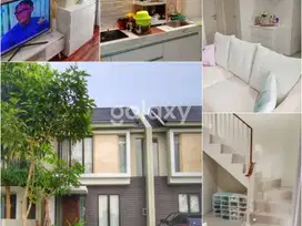 RUMAH CANTIK NORTHWEST LAKE Citraland Utara, Surabaya