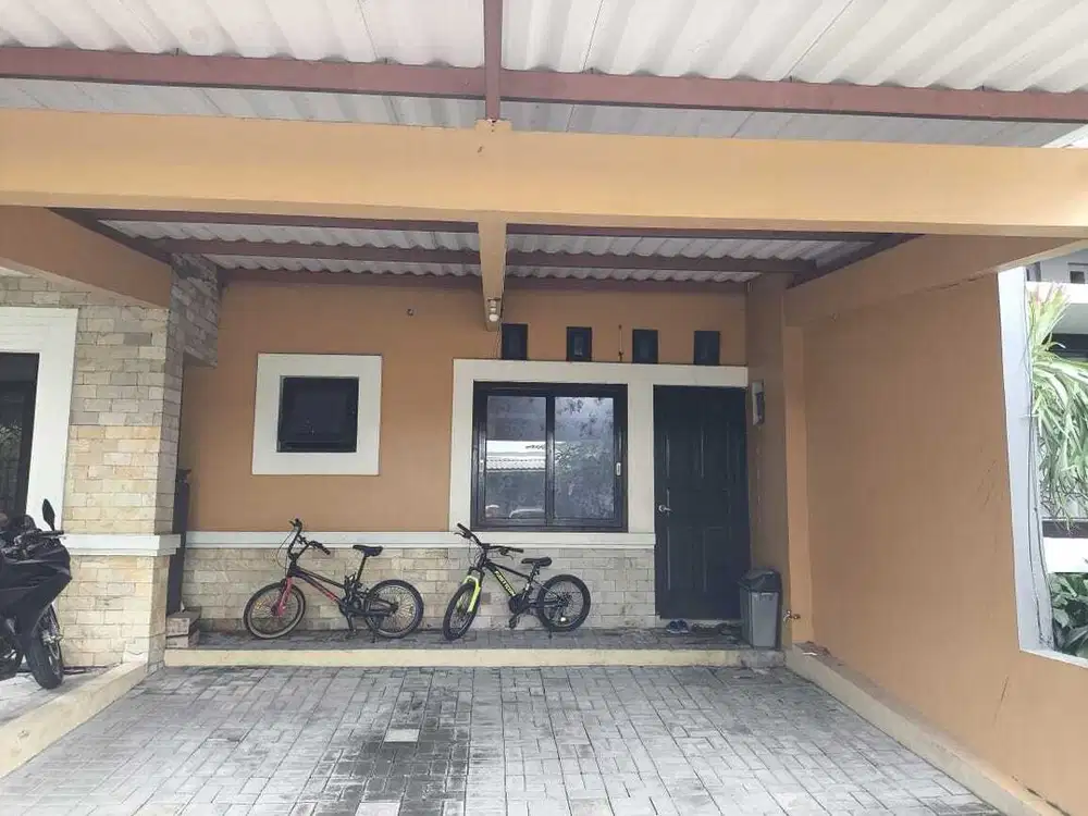 Dijual Rumah di Wangsakerta Kota Baru Parahyangan, Strategis