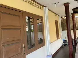 Dijual Rumah Full Furnish Siap Huni di Jalan Nongkojajar Malang