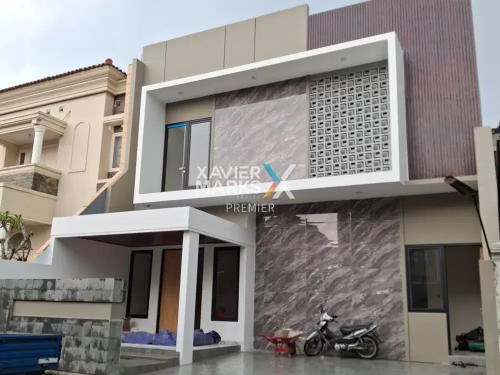 Dijual Rumah di Araya Golf Malang Semi Furnish Mewah