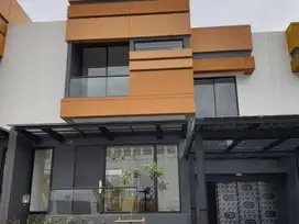 Dijual Rumah di Cluster Mozart Symphonia Gading Serpong