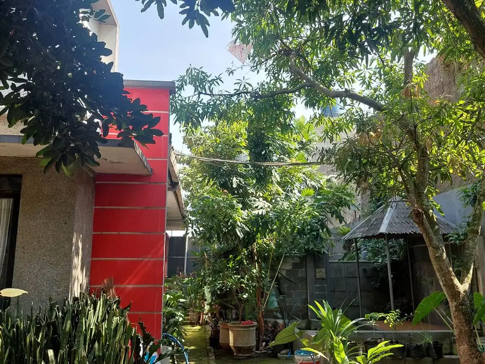 Dijual Rumah plus Gudang Material Cisangkan Cimahi Tengah kota Cimahi