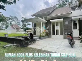 Rumah hook plus kelebihan tanah di Araya Blimbing Malang