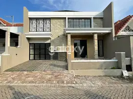 RUMAH MODERN MINIMALIS CITRALAND UTAMA SURABAYA BARAT