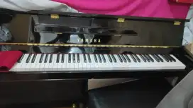 Piano merk Yamaha jarang sekali di pakai tipe JU109PE