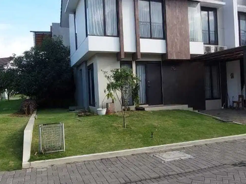 Disewa Rumah di Kota Baru Parahyangan Bandung, Rumah Baru 2 Lantai