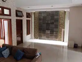 Dijual Rumah di Sarimanah Bandung, Bagus 2 Lantai Siap Huni