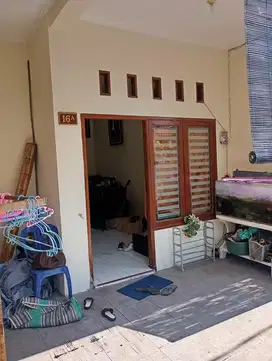 OPER KONTRAK DI BENOWO RUMAH MURAH BAGUS