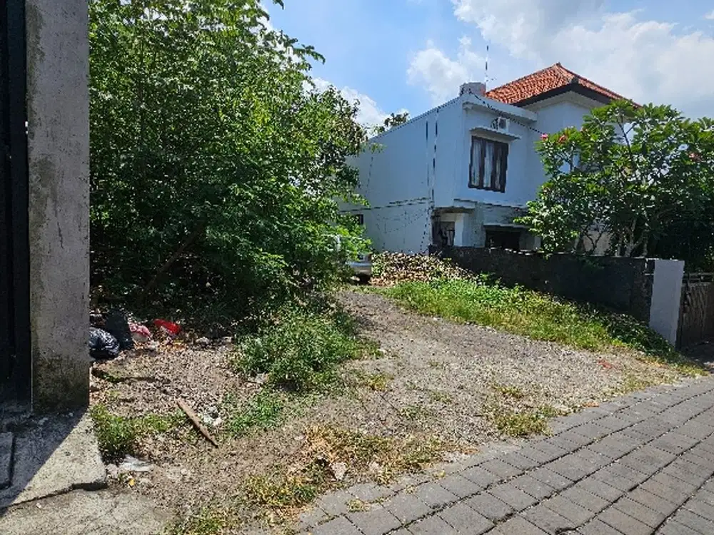 villa  area,yelow zone and small plot and very cheap