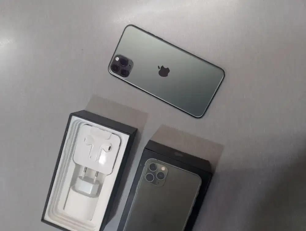 Iphone 11 pro max 256gb penuh pesona apple