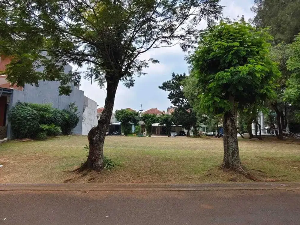 Dijual Cepat Kavling Kotak Bagus Strategis Cluster Versailes Bsd City