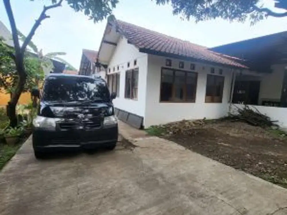 Dijual Rumah 1 Lantai Luas 825m2, 3 Kamar Tidur  di Margahayu Bandung