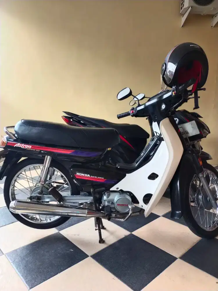 Dijual Honda Astrea Grand Bulus th 91