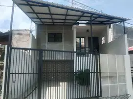 Dijual Rumah Kondisi Baru Desain Minimalis Di Pandanlandung, Malang