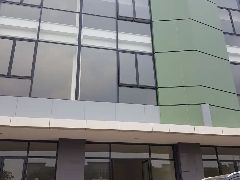 Ruko 3 Lantai di Terrace Suvarna Sutera Cikupa Tangerang