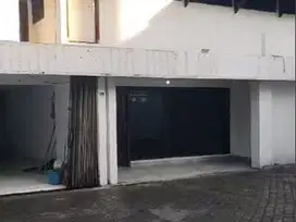 Jual Rumah Hitung Tanah Saja di Tulodong Bawah Kebayoran Lama Jakarta