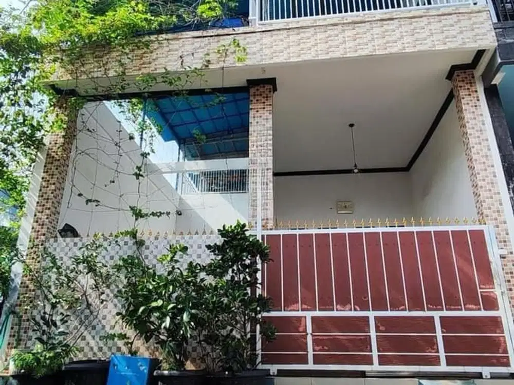 Rumah 2 Lantai ada Swimming Pool di Perumahan Malaka Permai, Rorotan