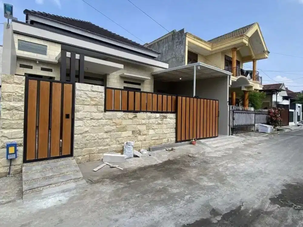 RUMAH BARU RENOV CANTIK AREA CANDI MENDUT DEKAT SUHAT KOTA MALANG