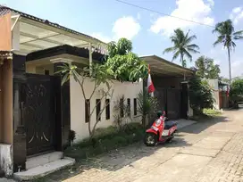 DIJUAL CEPAT BU RUMAH LUAS DAN TERAWAT AREA TAJINAN MALANG