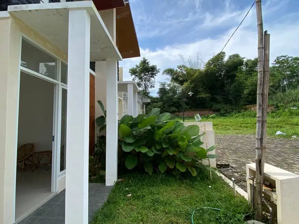RUMAH BARU GRES READY STOK AREA CEMOROKANDANG KOTA MALANG