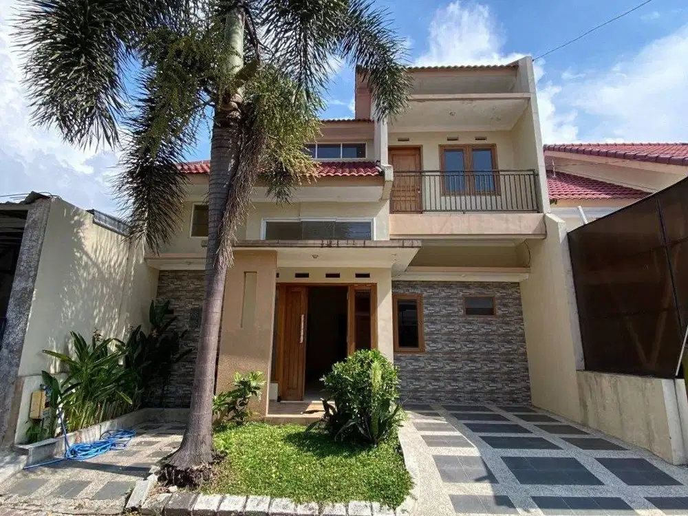 Rumah modern minimalis dekat suhat lowokwaru malang