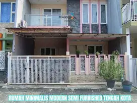 Rumah Minimalis 3 lantai di Sulfat Blimbing Malang