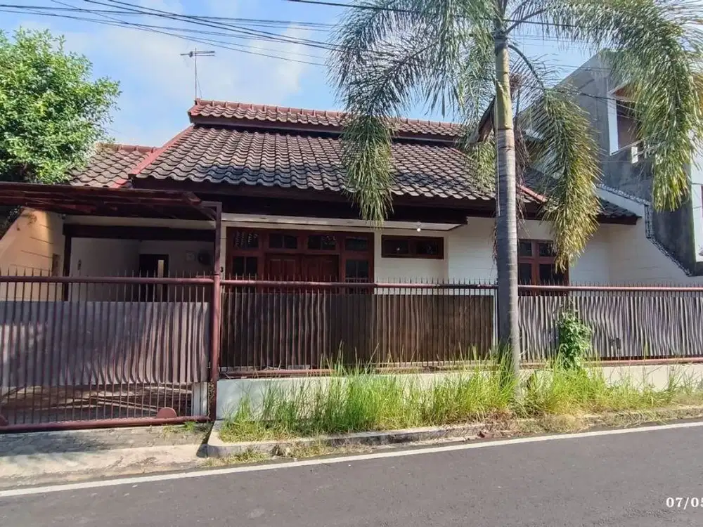 Disewakan Rumah Siap Huni Bagus di Tidar Malang