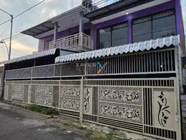 Rumah Modern 2 lantai dekat exit tol di Mondoroko Singosari Malang