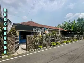 Rumah Klasik Harga Tanah di jalan Bunga Bunga Lowokwaru Malang