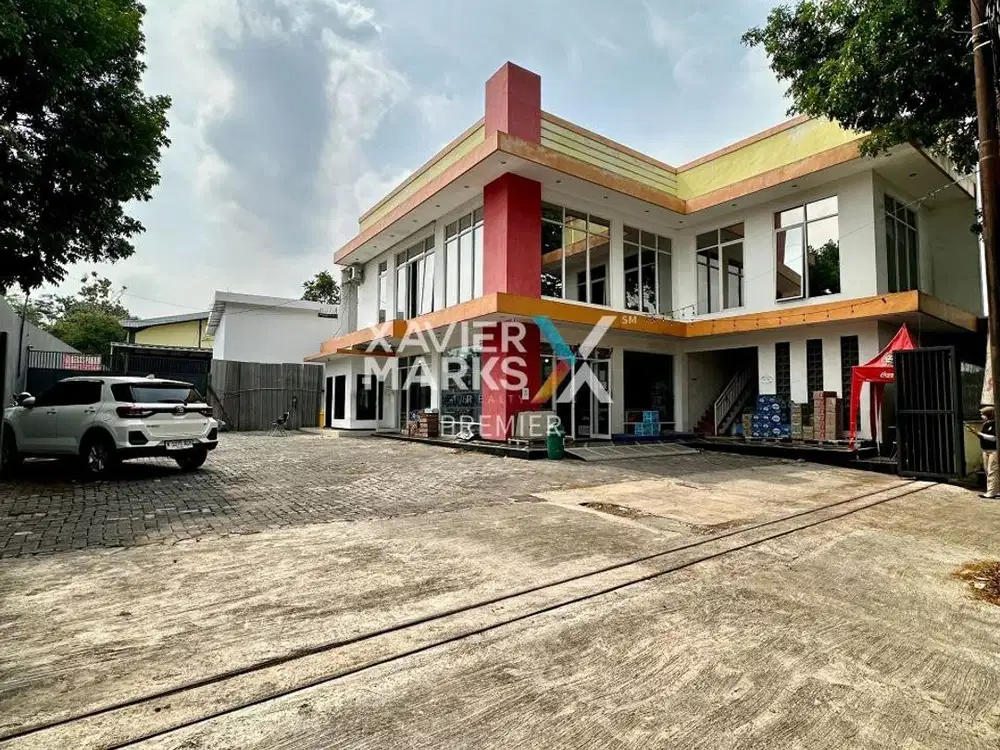Dijual Ruang Usaha + Gudang Nol Jalan Mayjend Sungkono Malang